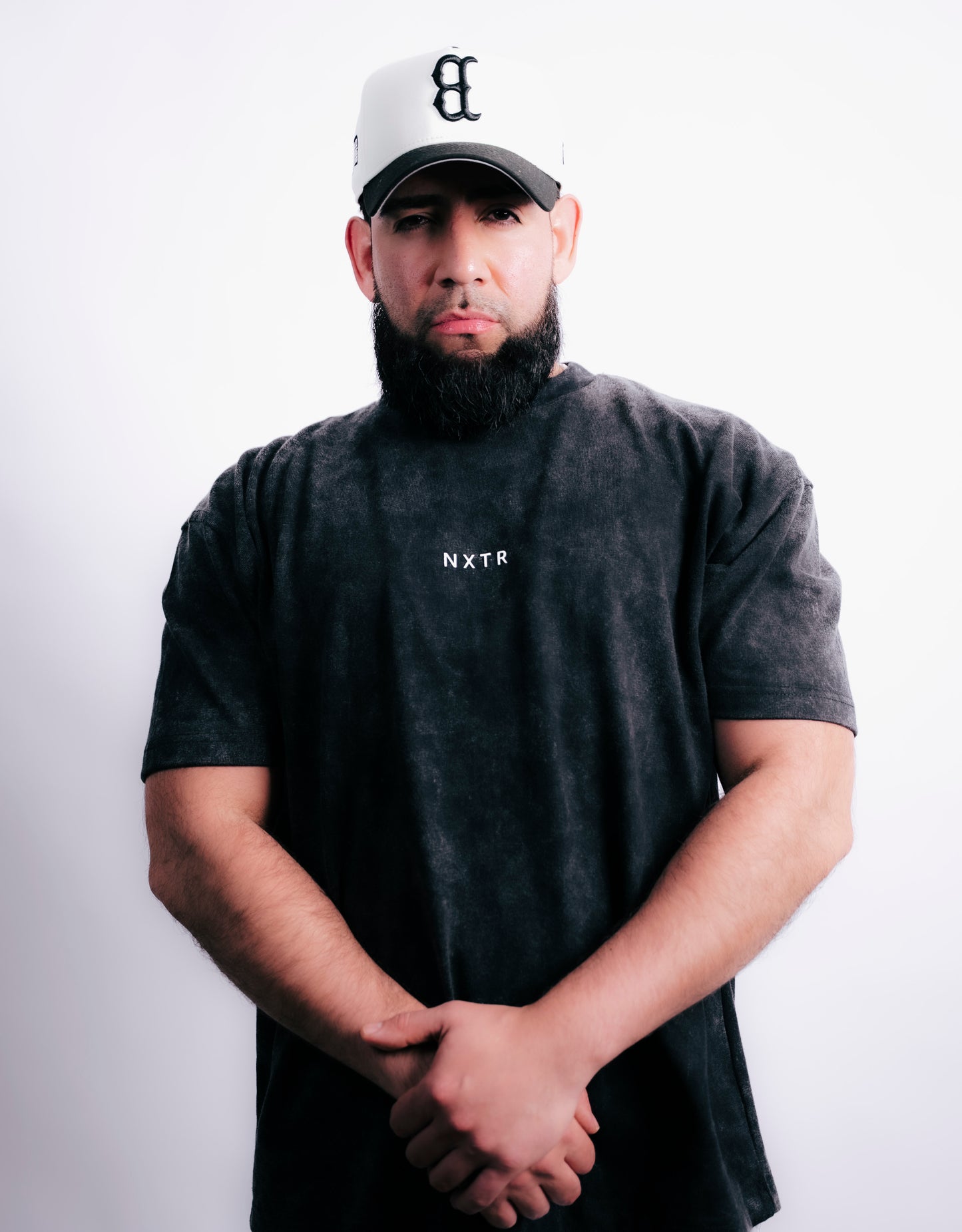 BLACK ACID WASH TEXTURE OVERSIZED